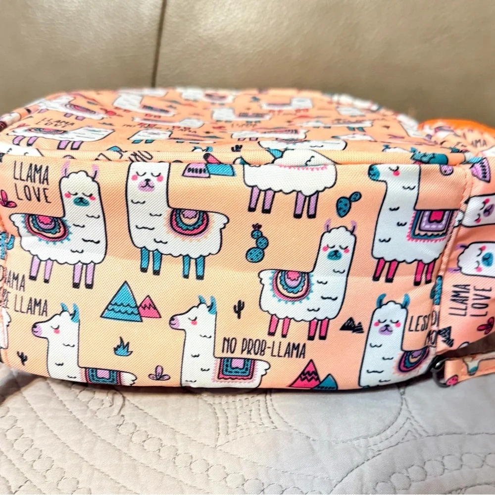 Kid’s Super Cute Fit + Fresh Less Drama More Llama Insulated Lunch Bag NWOT